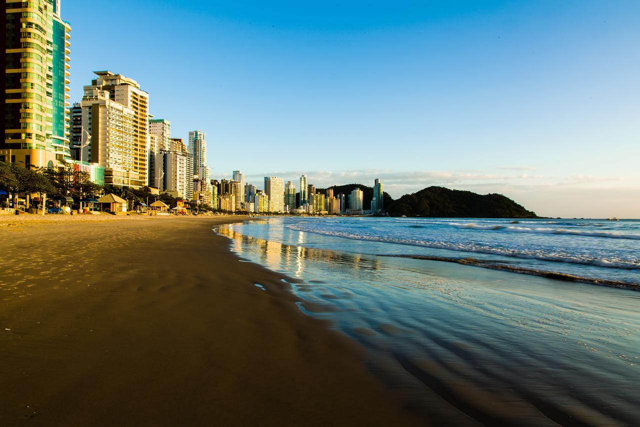Hotel Gumz Balneario Camboriu Exterior photo